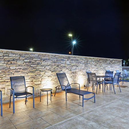 Fairfield Inn & Suites By Marriott Houston Nasa/Webster Exterior photo